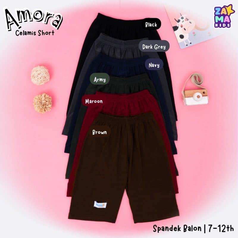 Amora Short